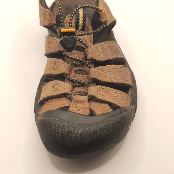 Men\'s Keen Newport H2 Brown Leather Waterproof Sandals Hiking Shoes Size 8